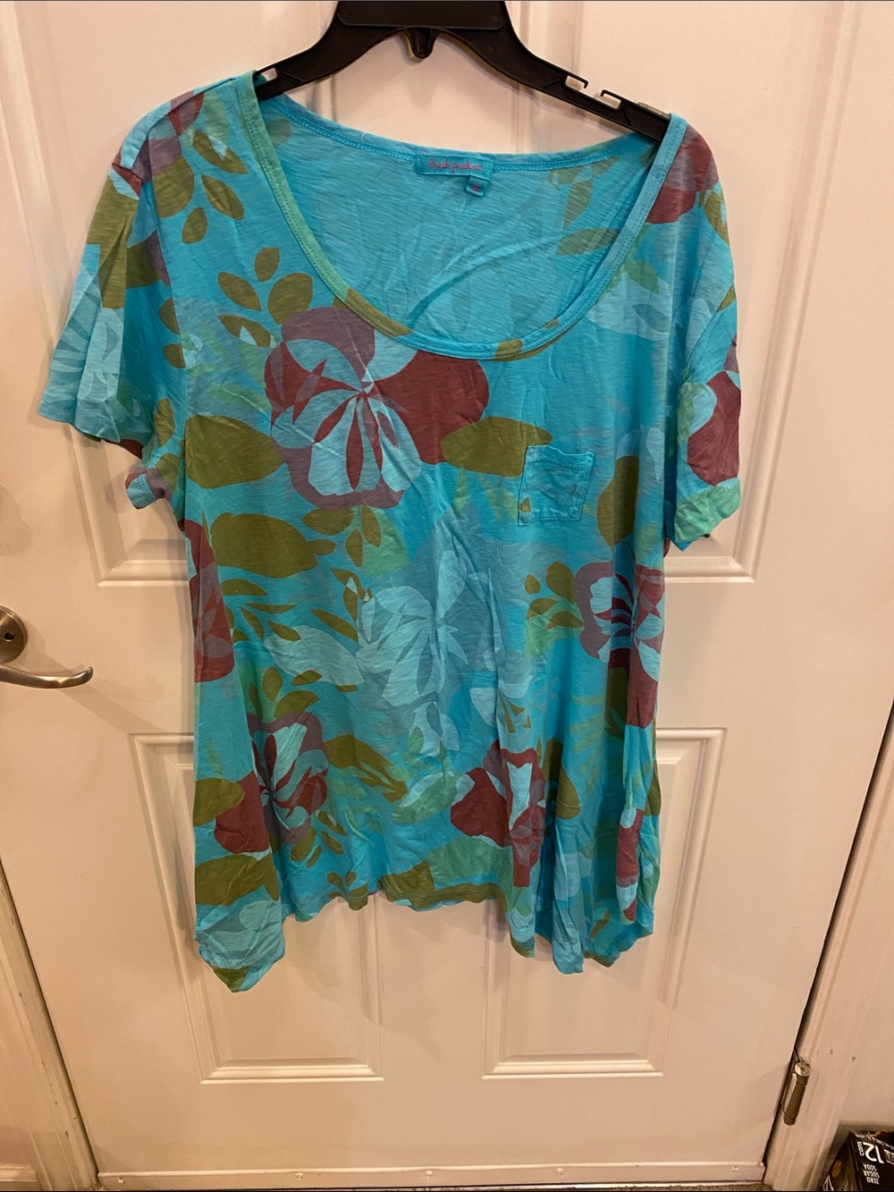 fresh produce Turquoise Floral Scoop Neck Short Sleeve Tee